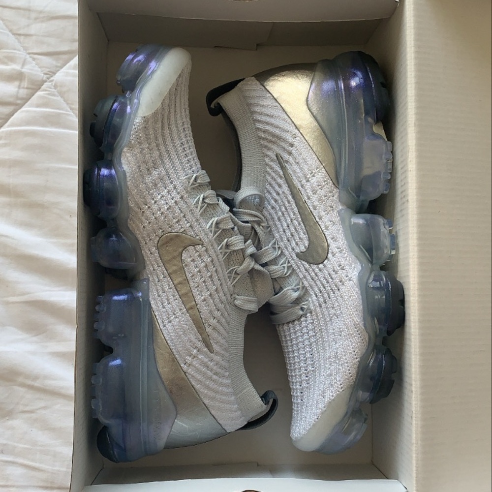 Brand New in Box! Air Vapormax Flyknit 3